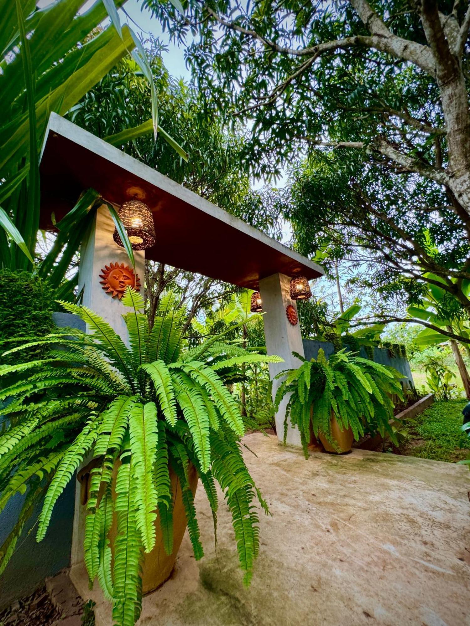 Richards Cabanas Tissamaharama Extérieur photo